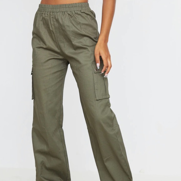PrettyLittleThing Pants - PrettyLittleThing Khaki Wide Leg High Waisted Cargo Pants